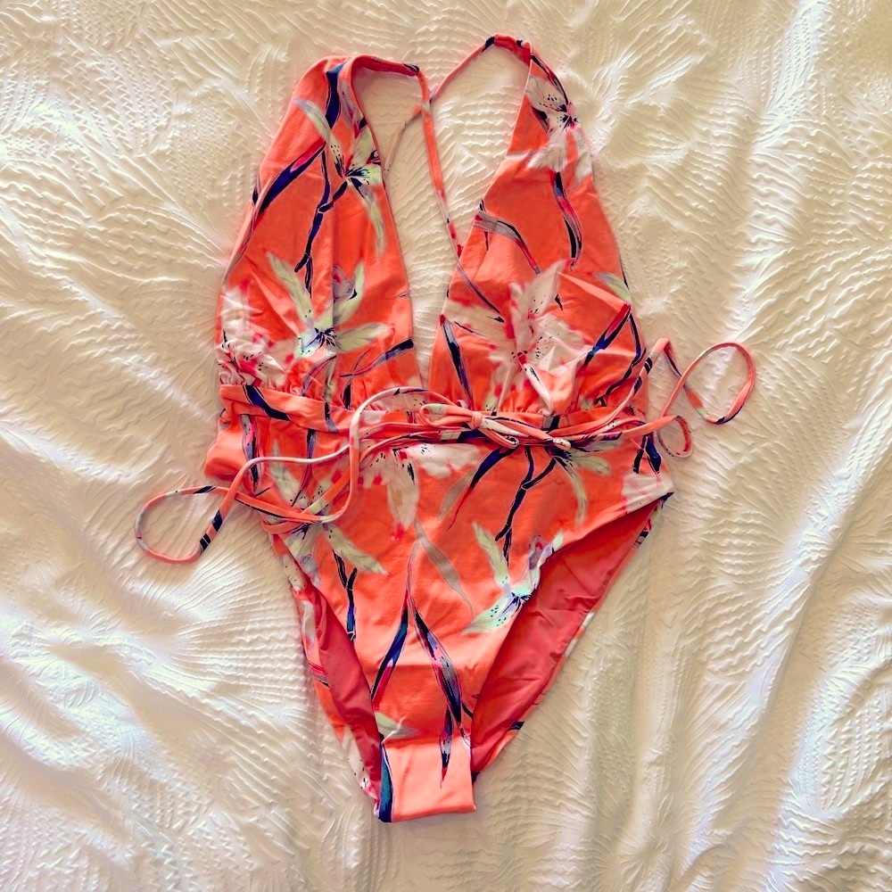 NEW MAAJI plunge neck cross back one piece